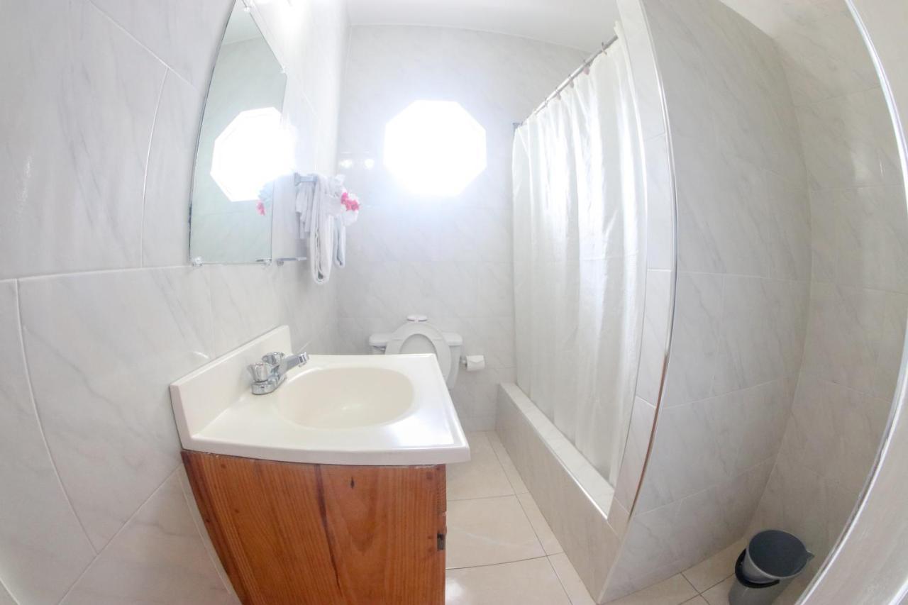 Van Villa Guesthouse نيغريل المظهر الخارجي الصورة