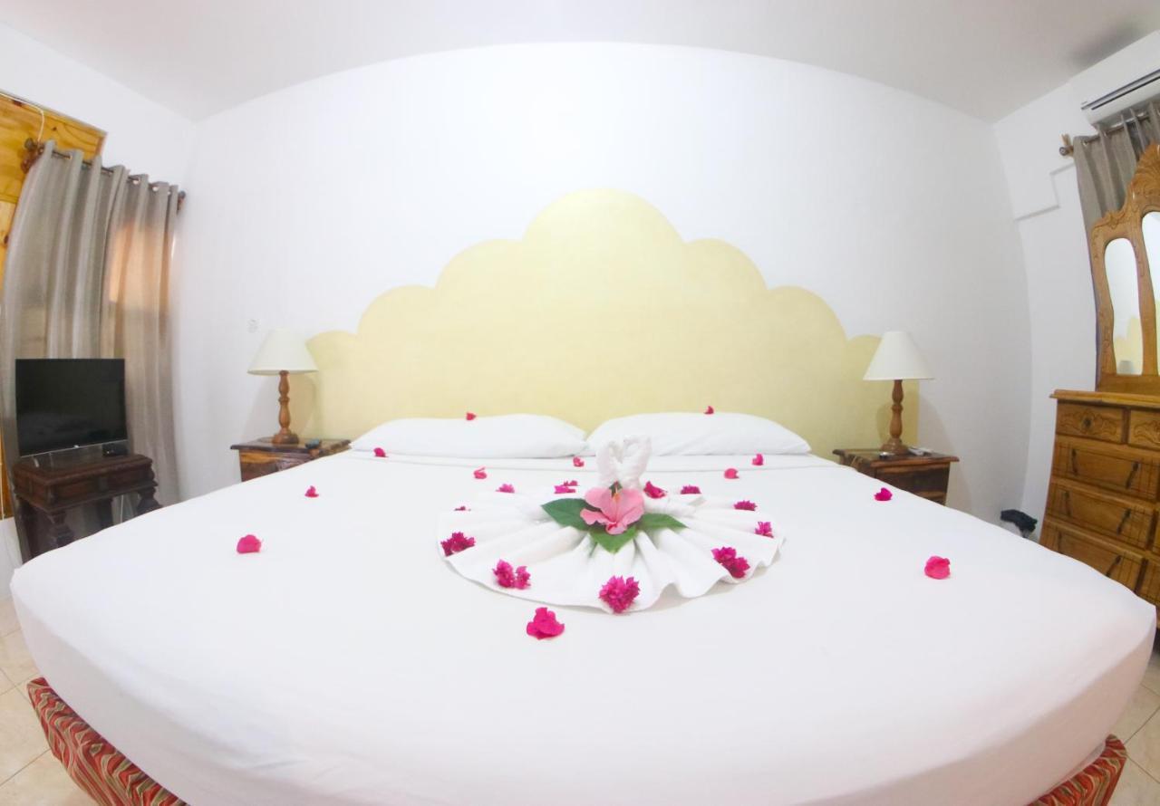 Van Villa Guesthouse نيغريل المظهر الخارجي الصورة